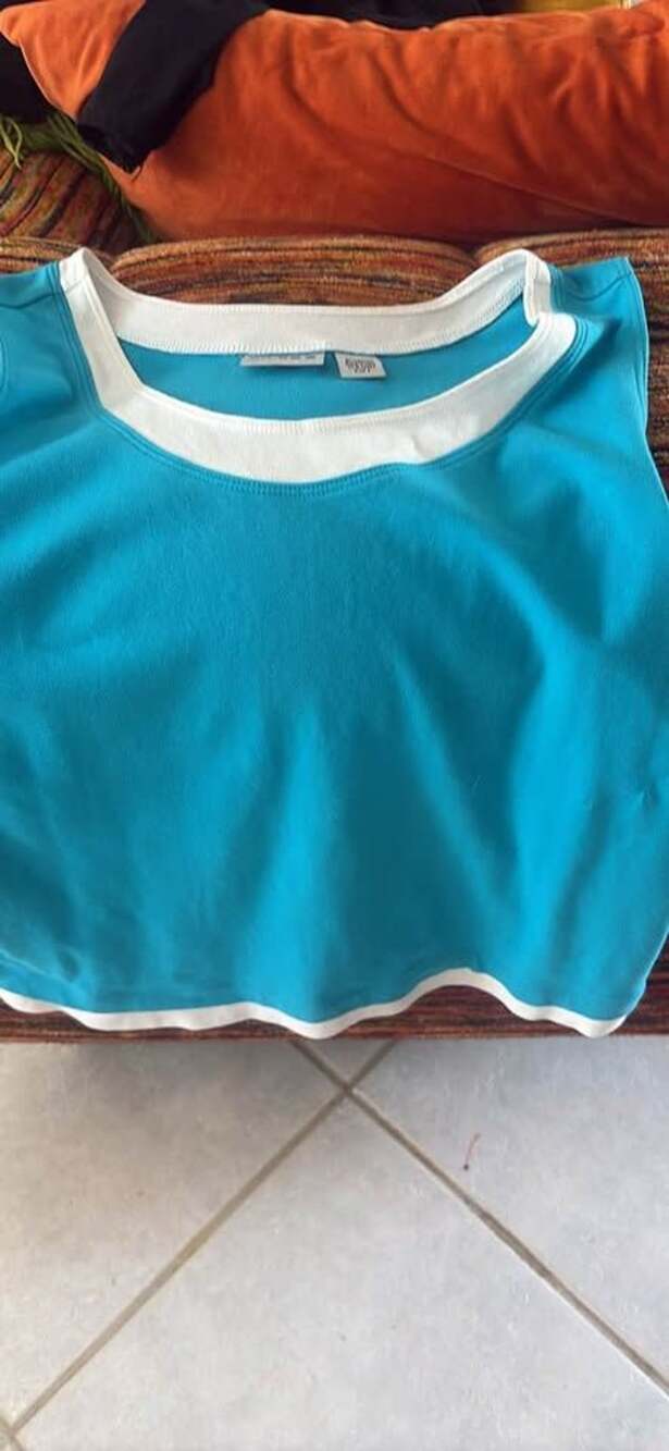 chico’s size 2 tank top